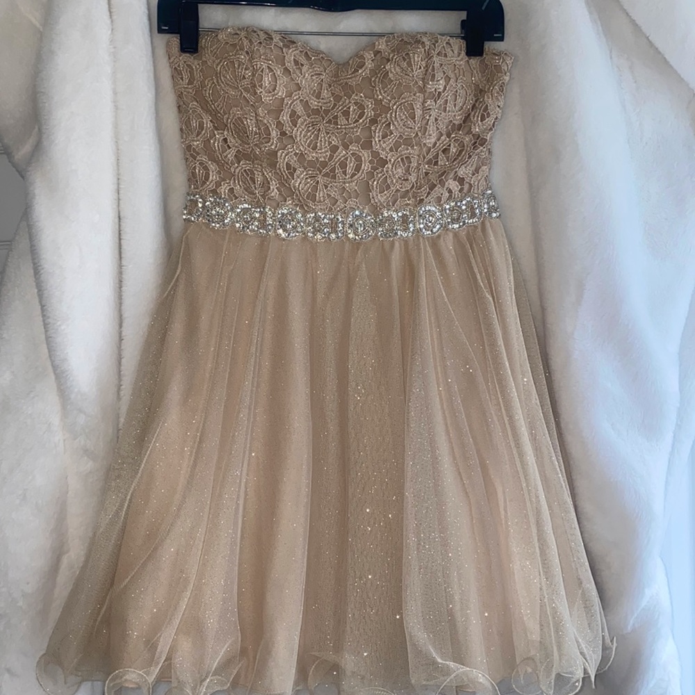 Strapless short Lace and Sparkly Dress